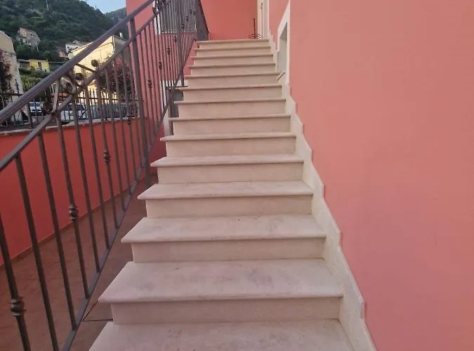 Mirella 3* Acquafredda